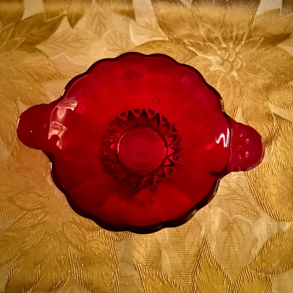 Vintage Viking Ruby Red Glass Small Dish / Bowl with handles - Picture 3 of 5